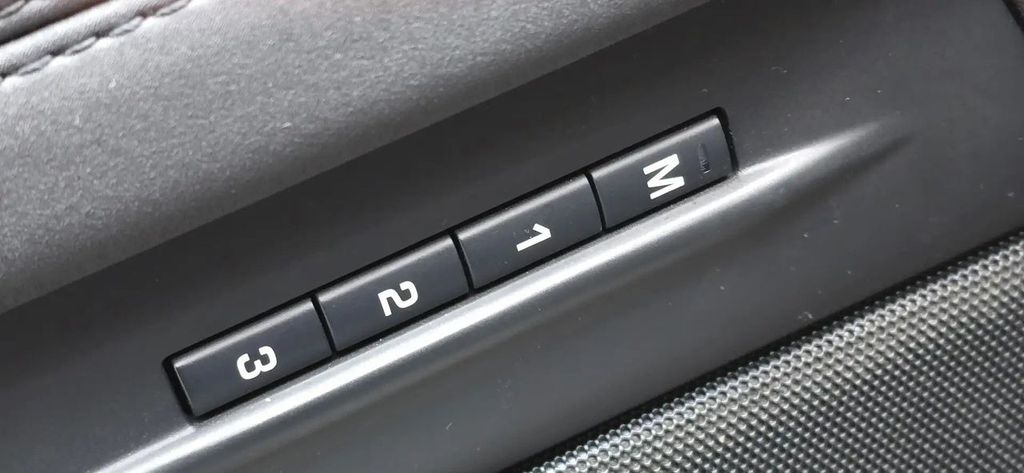 Land Rover Range Rover Evoque 2023
