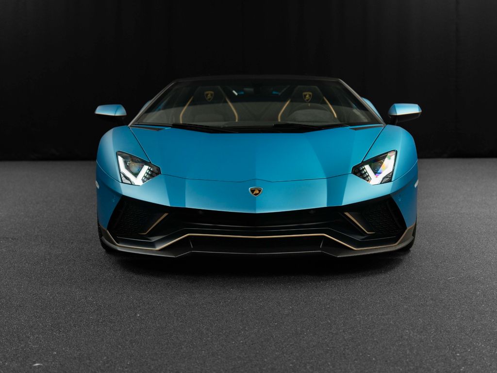 Lamborghini Aventador 2022