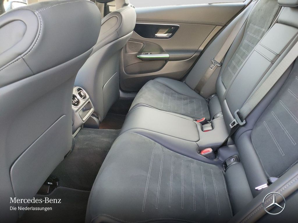 Mercedes-Benz C 200 2025