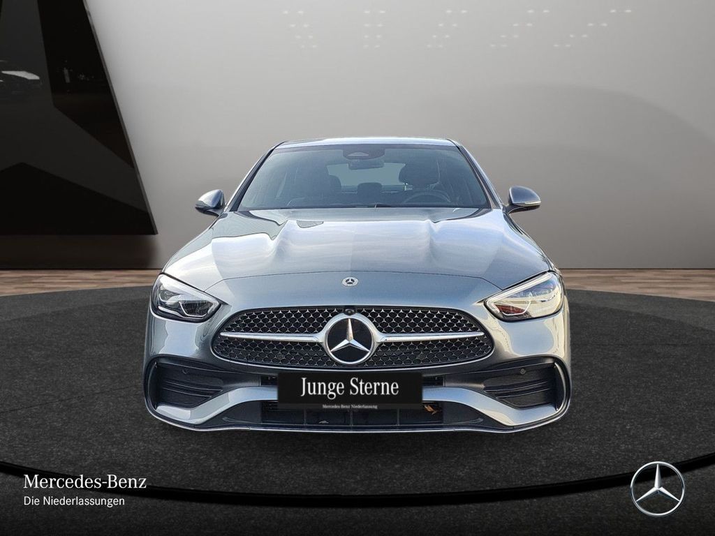 Mercedes-Benz C 200 2025