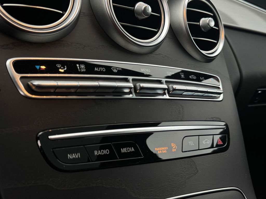 Mercedes-Benz C 300 2021