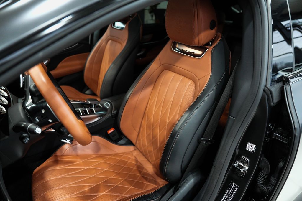 Mercedes-Benz AMG GT 2022