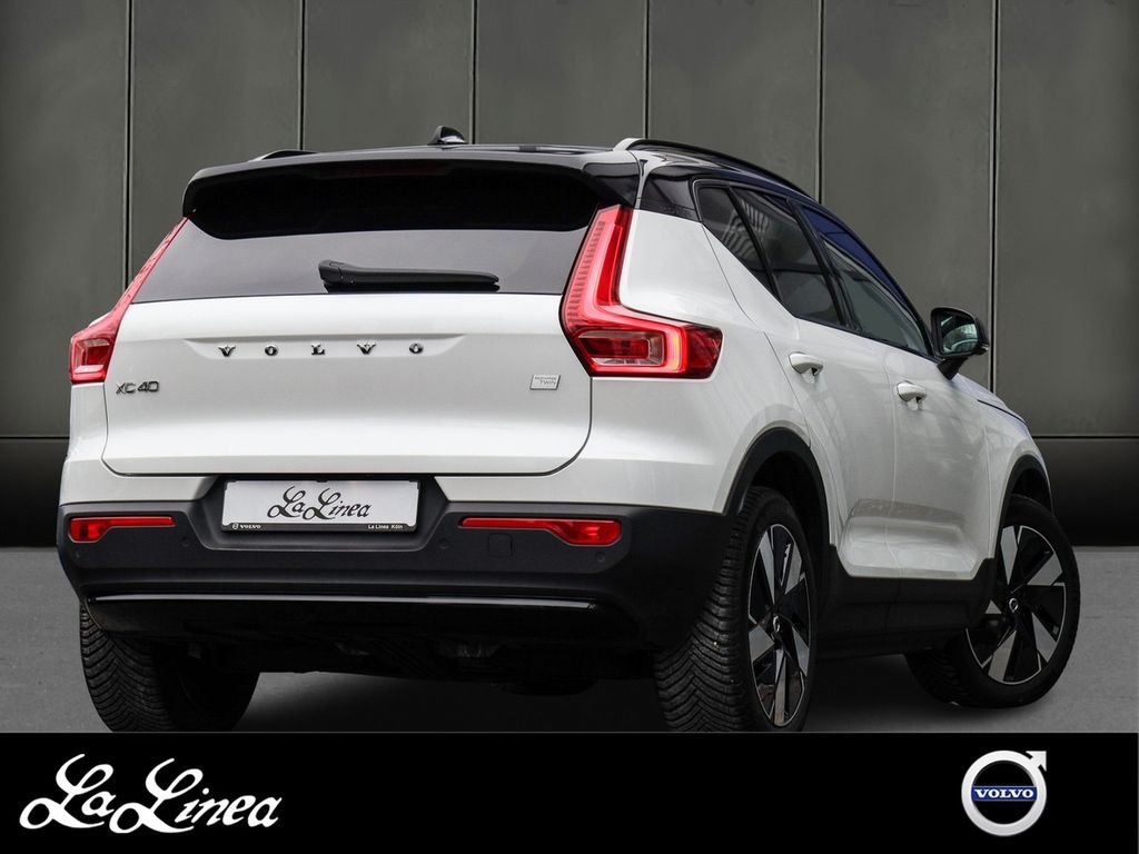 Volvo XC40 2023