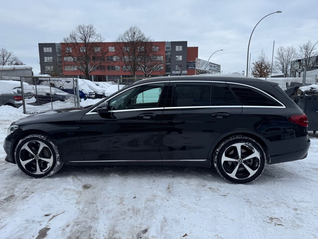 Mercedes-Benz C 300 2021