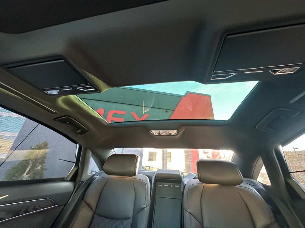 Audi A8 2022