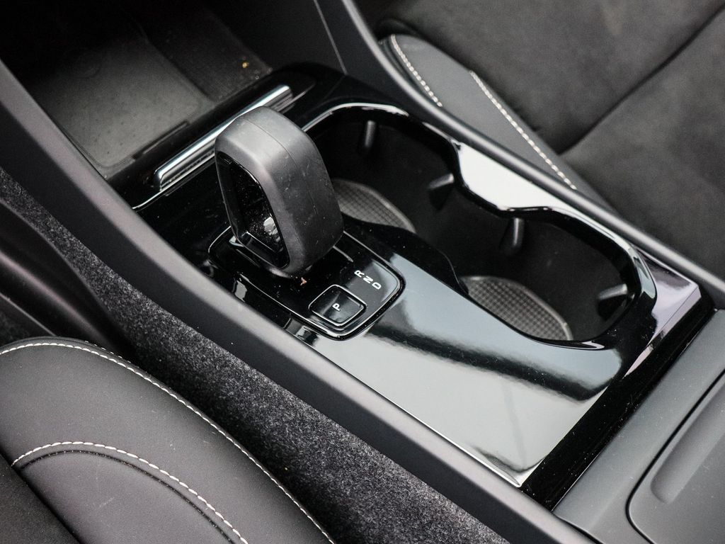 Volvo XC40 2023