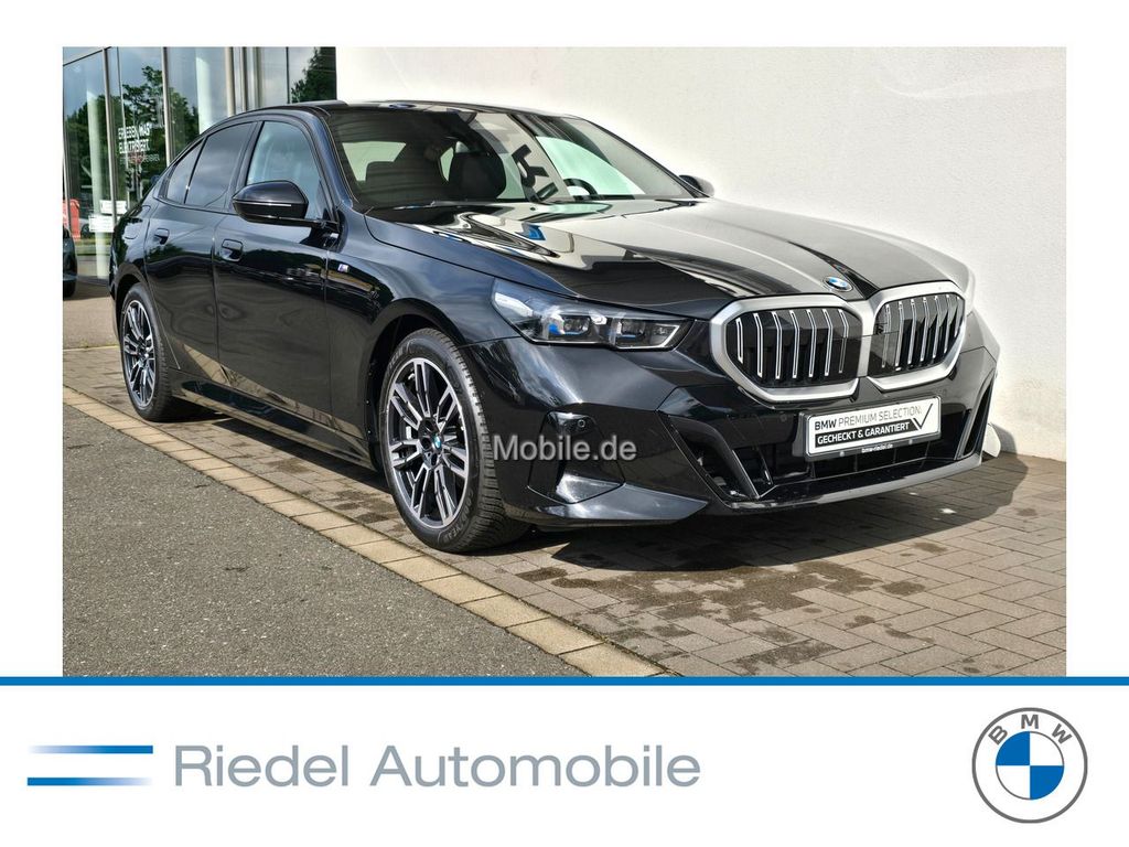 BMW 520 2024