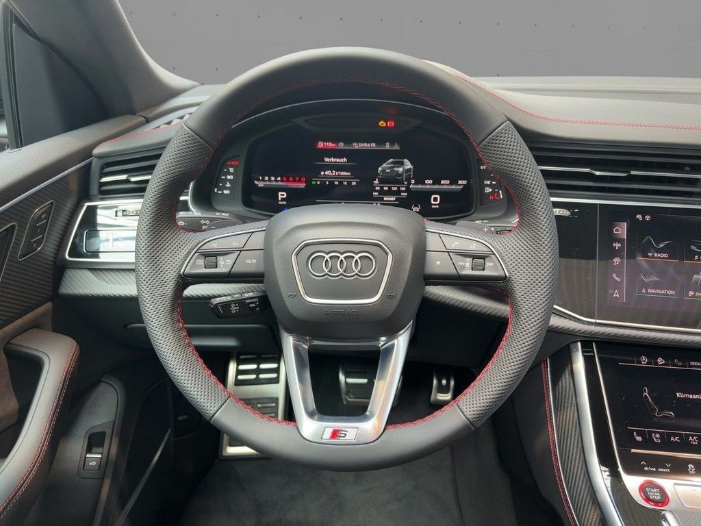 Audi SQ8 2025