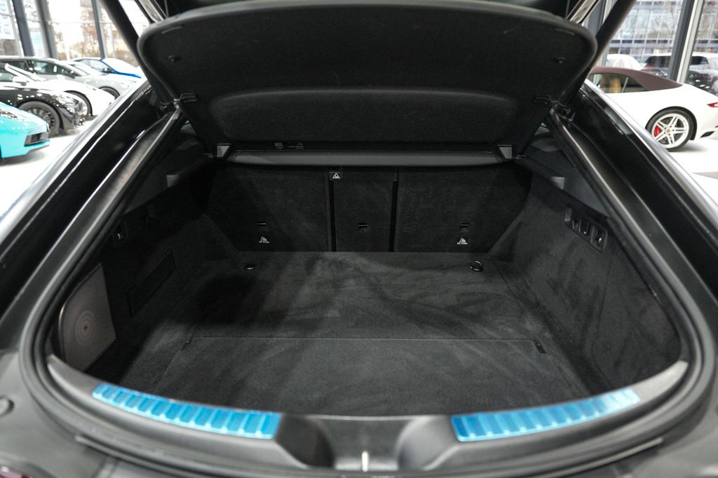 Mercedes-Benz AMG GT 2022