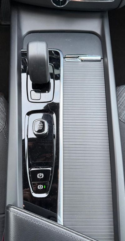 Volvo XC60 2022
