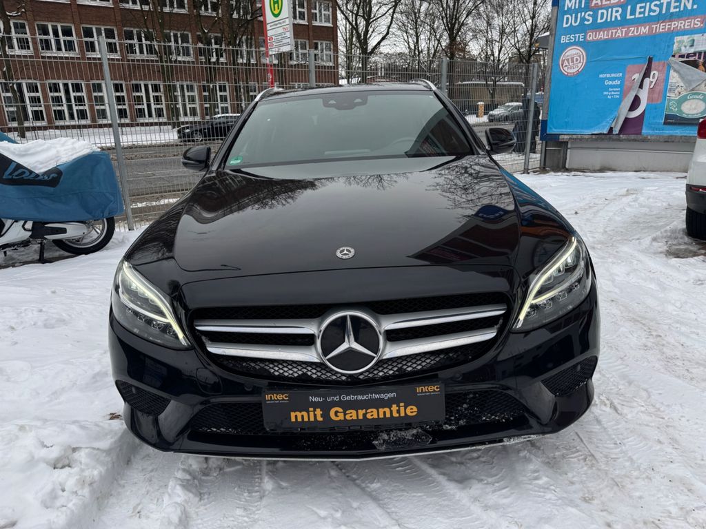 Mercedes-Benz C 300 2021