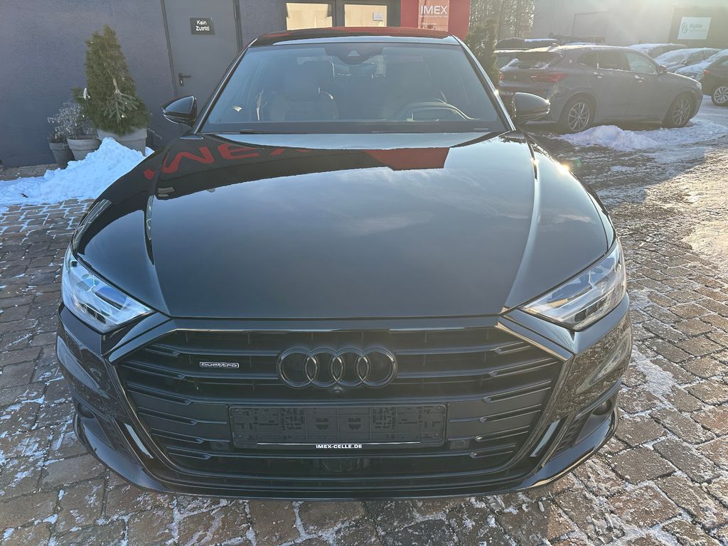 Audi A8 2022