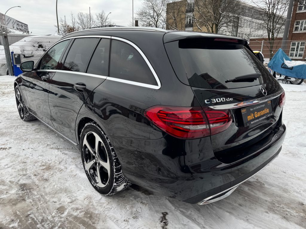 Mercedes-Benz C 300 2021