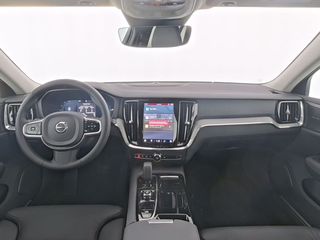 Volvo V60 2025