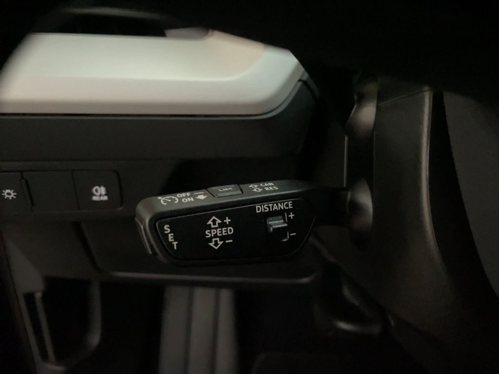 Audi Q4 e-tron 2023