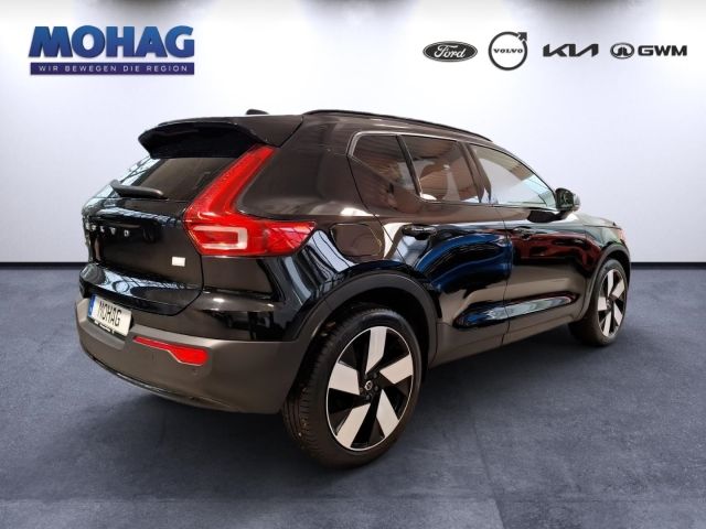 Volvo XC40 2022