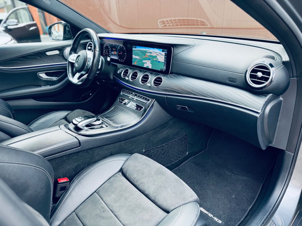 Mercedes-Benz E 220 2019