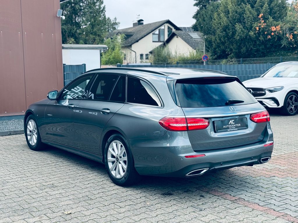 Mercedes-Benz E 220 2019