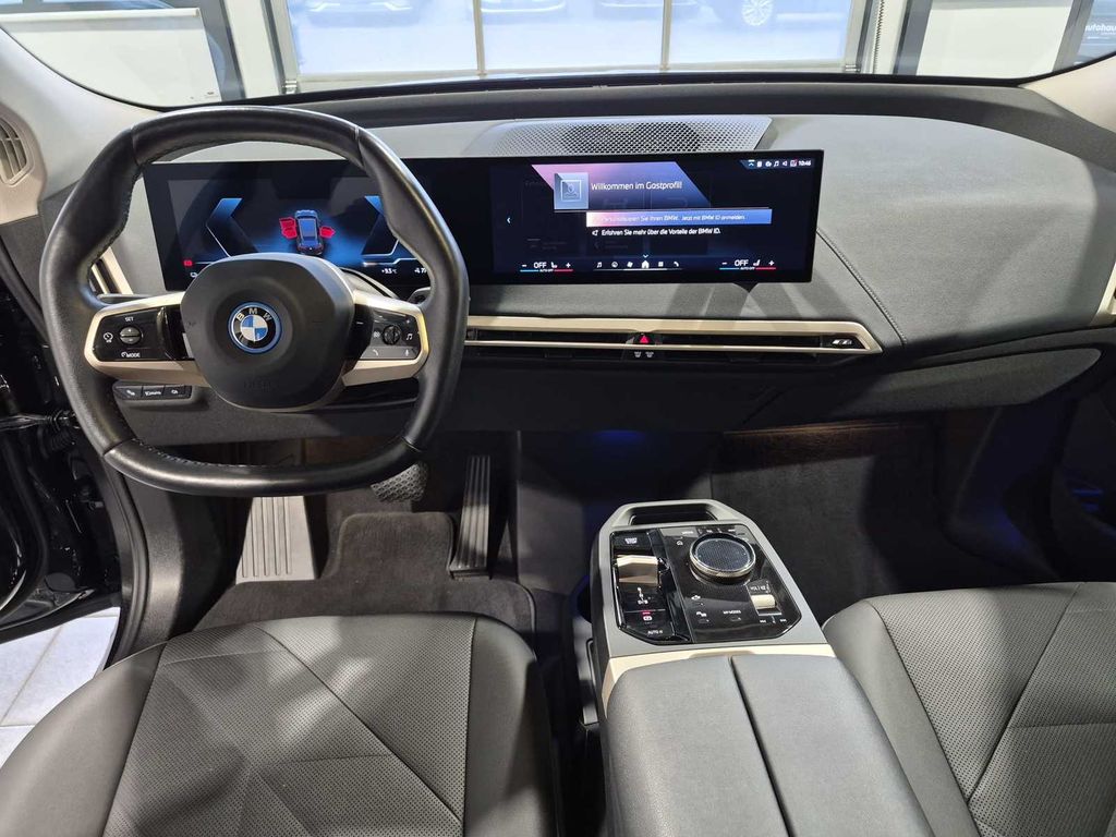 BMW iX 2023