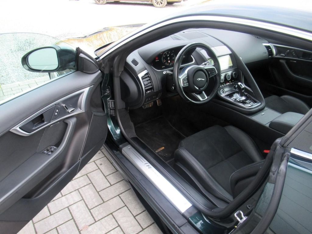 Jaguar F-Type 2023