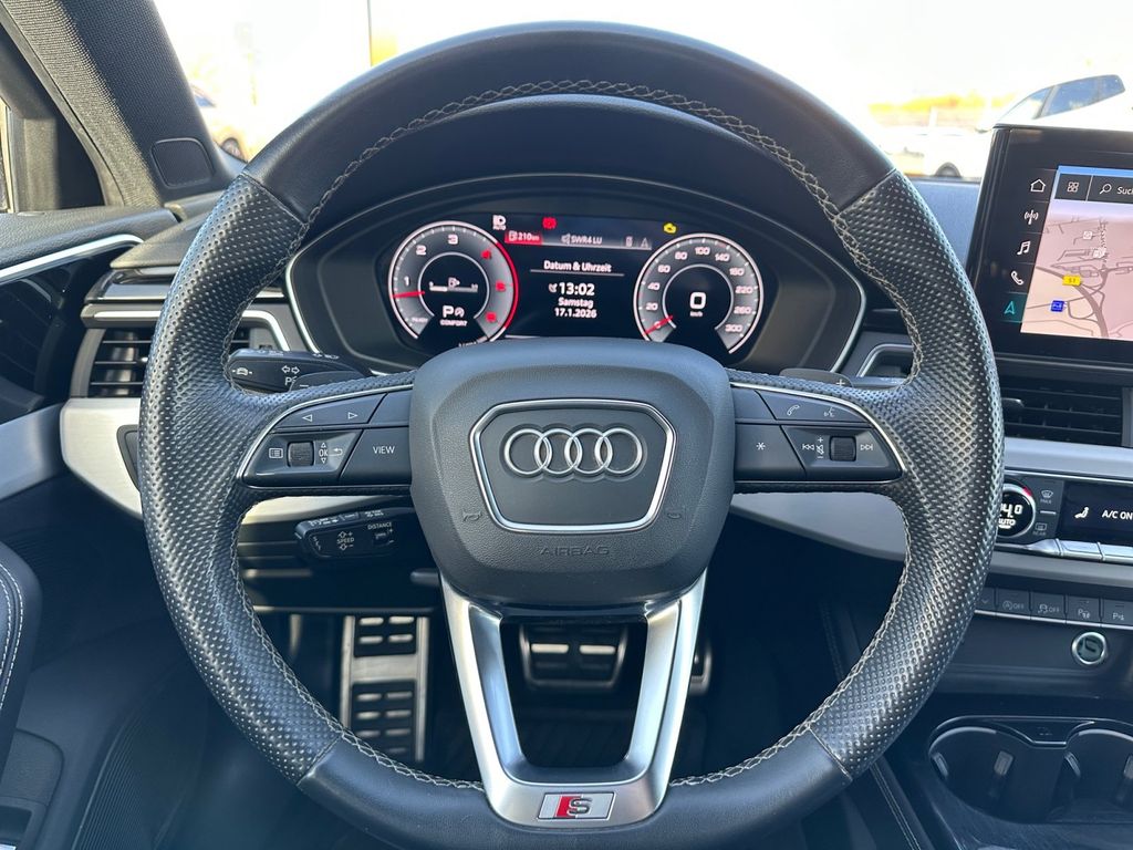 Audi A4 2022
