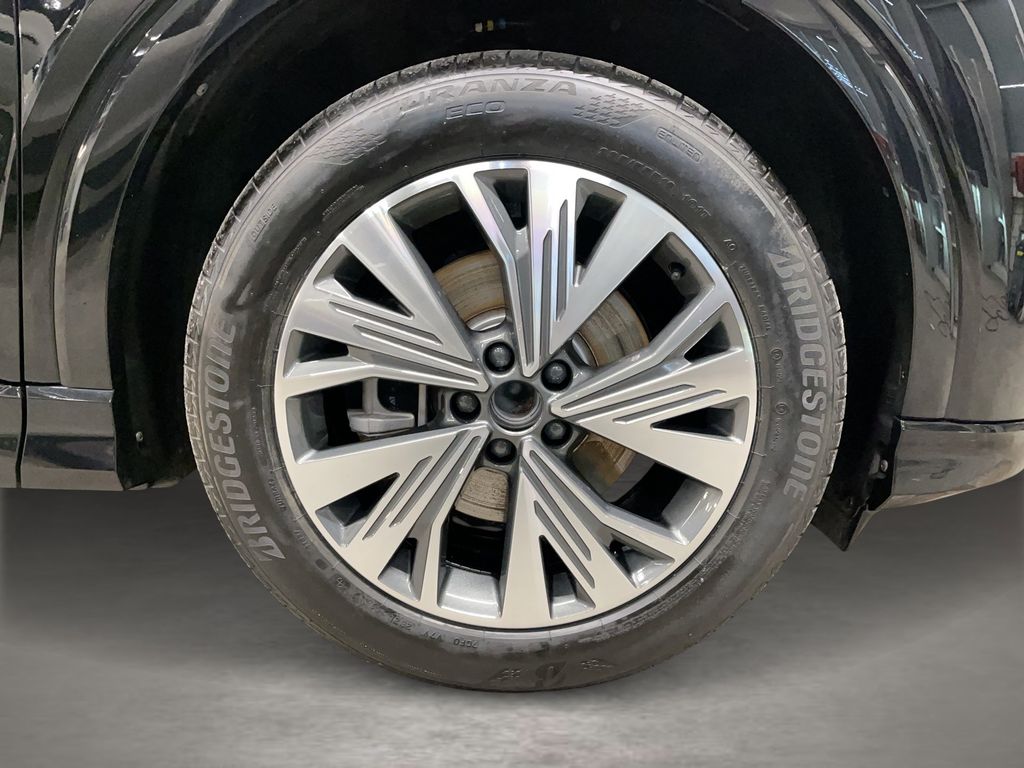 Audi Q4 e-tron 2021