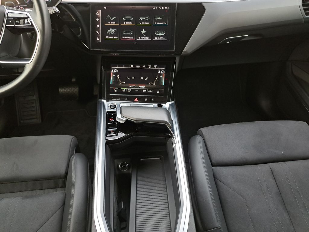 Audi e-tron 2022