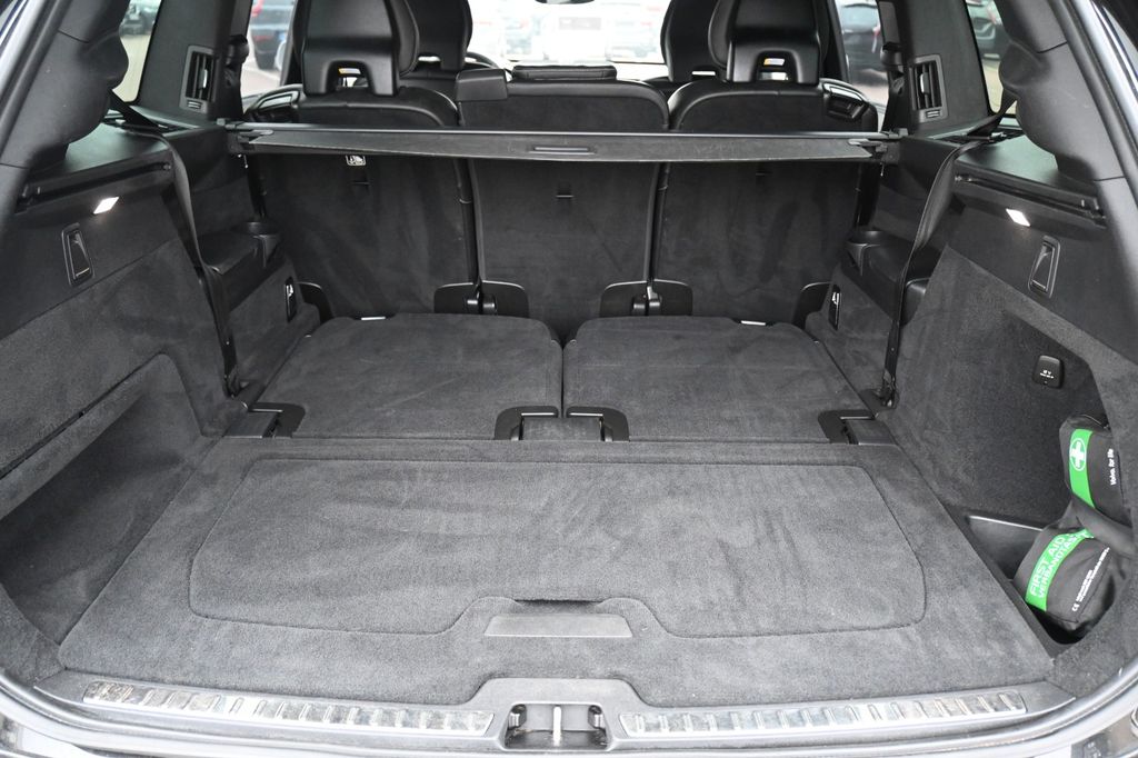 Volvo XC90 2019