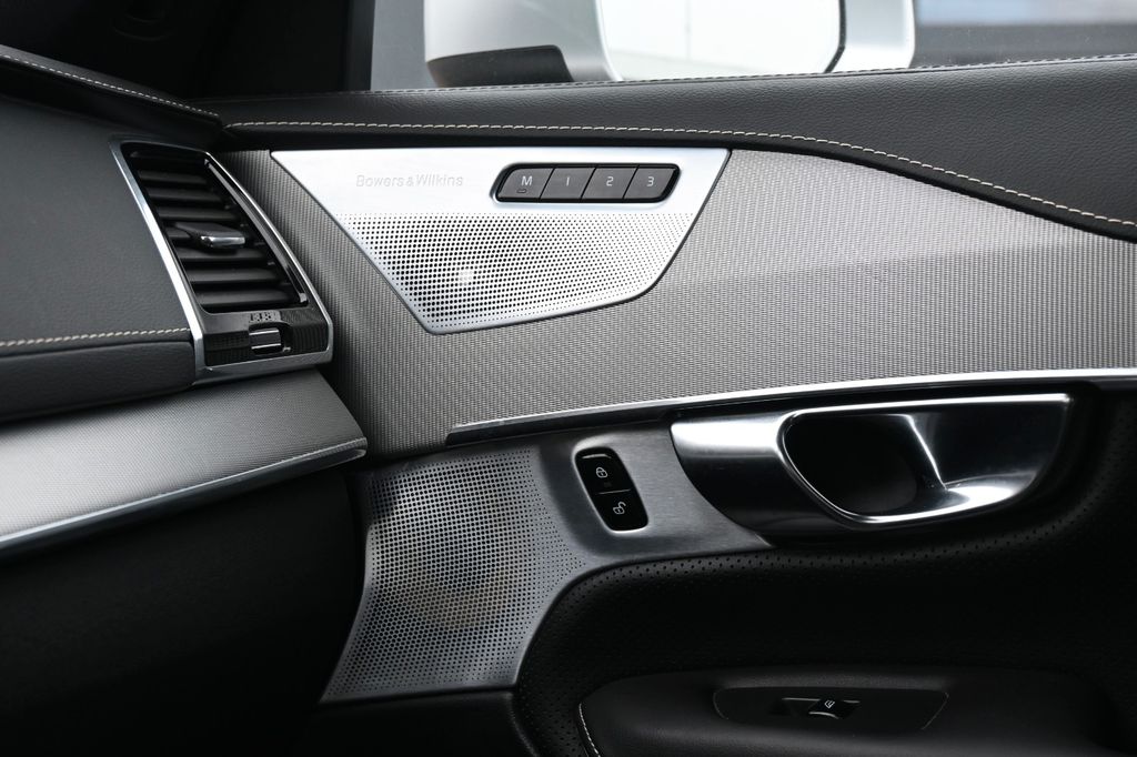 Volvo XC90 2019