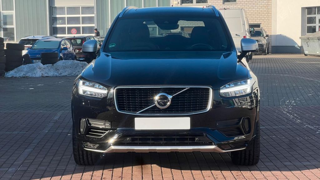 Volvo XC90 2019