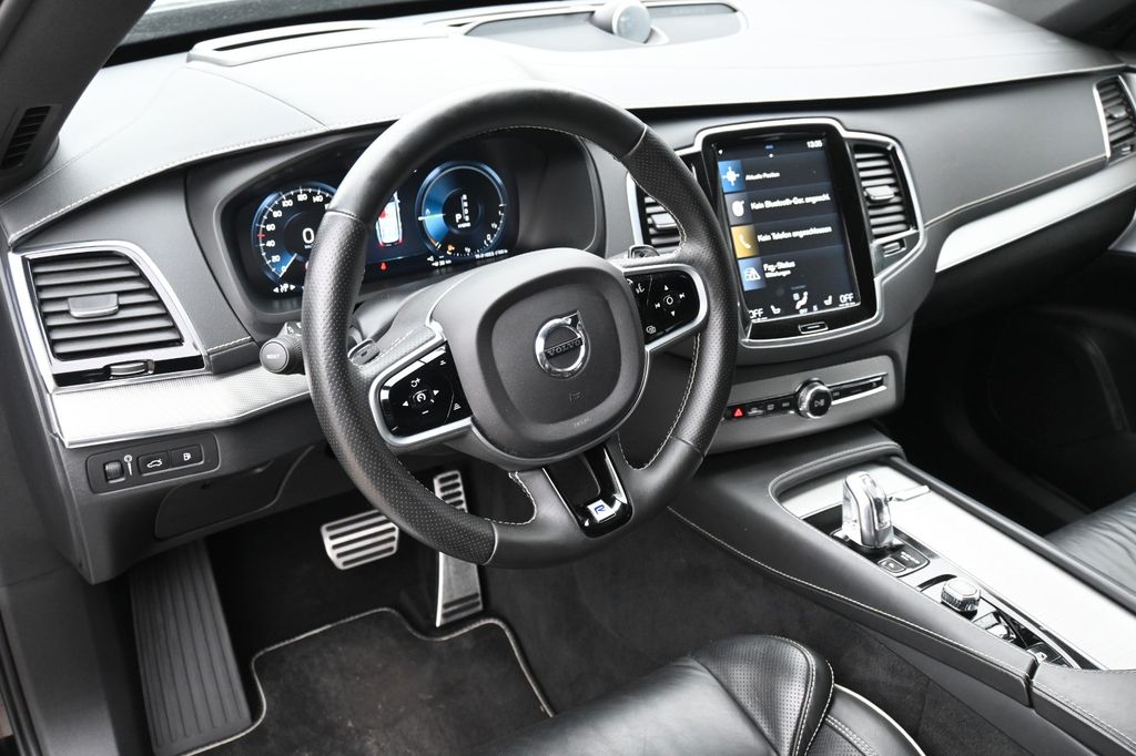 Volvo XC90 2019