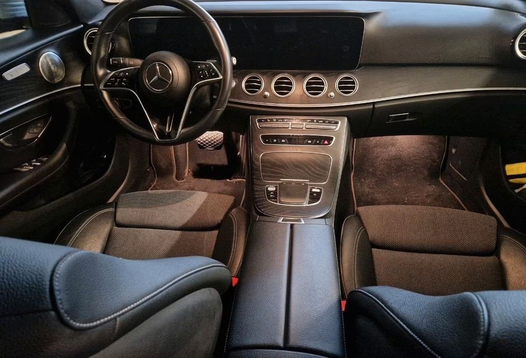 Mercedes-Benz E 300 2020