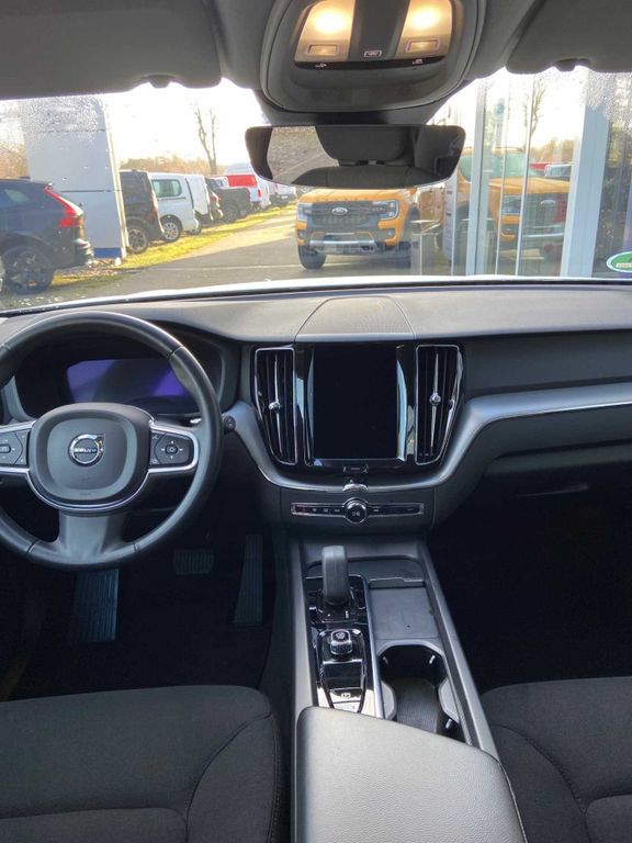 Volvo XC60 2022