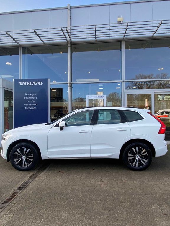 Volvo XC60 2022