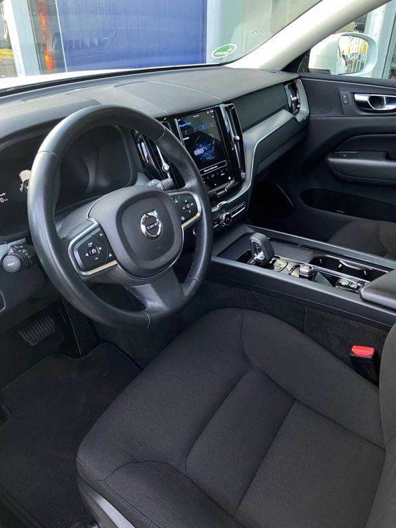 Volvo XC60 2022