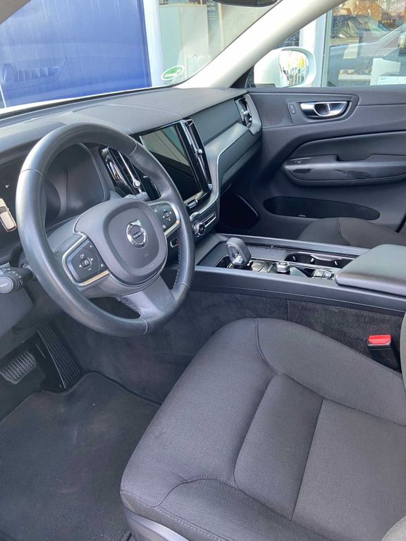 Volvo XC60 2022