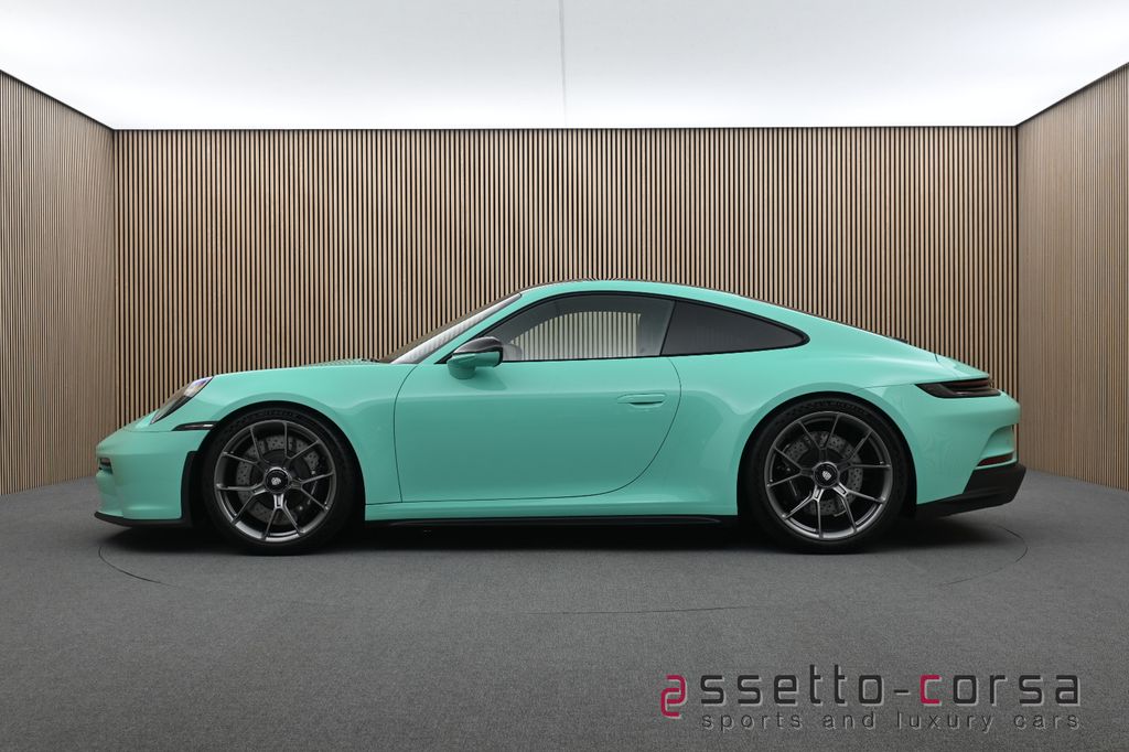 Porsche 992 2022