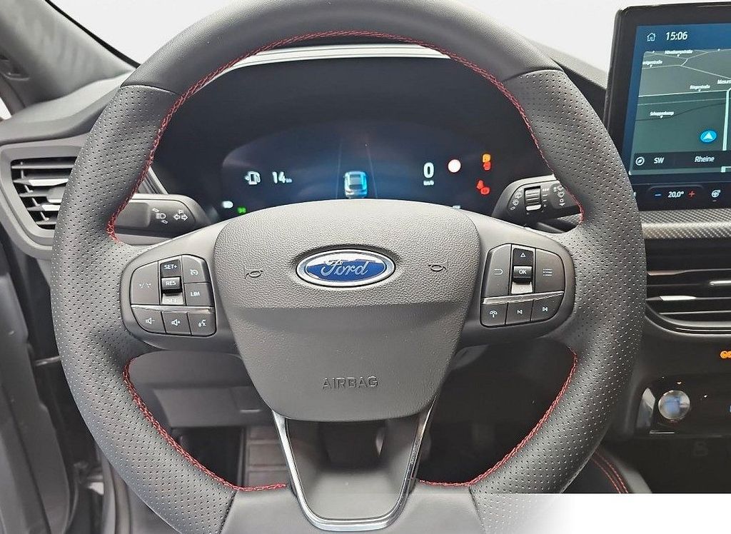 Ford Kuga 2025