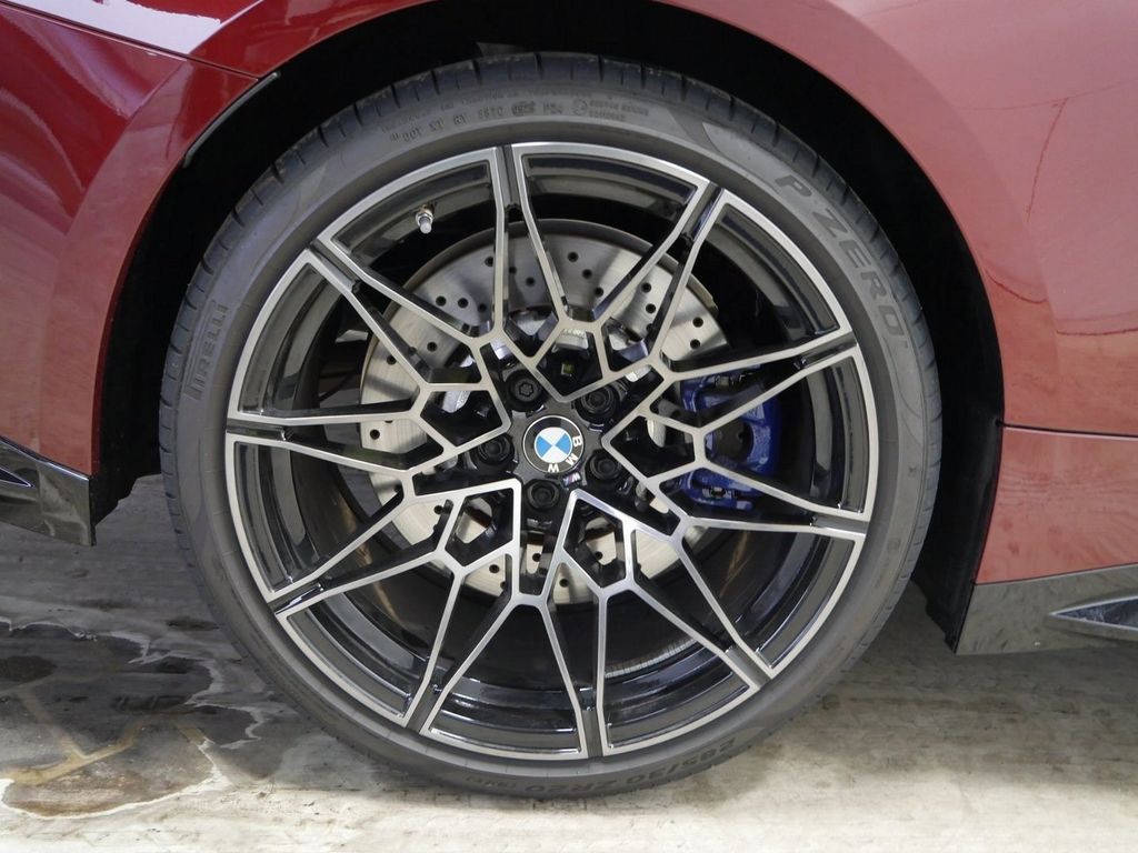 BMW M4 2025