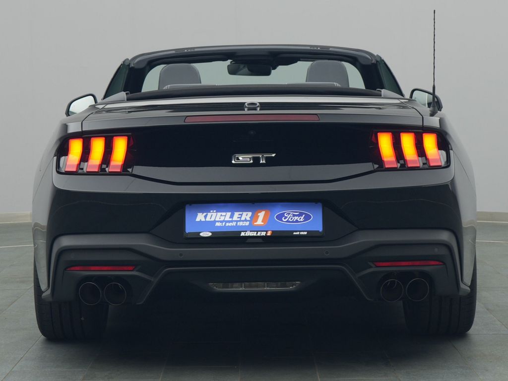 Ford Mustang 2025