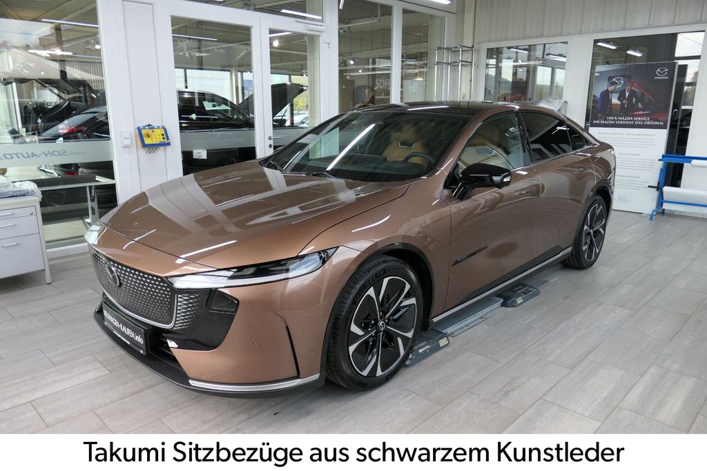 Mazda 6e 2025