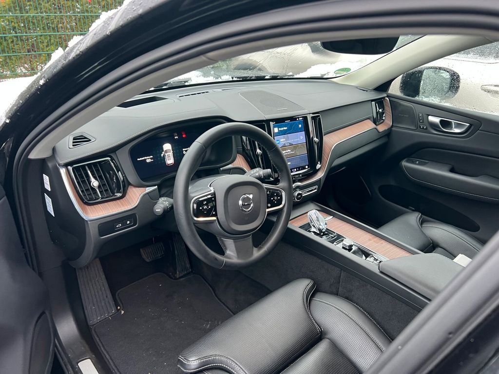 Volvo XC60 2023