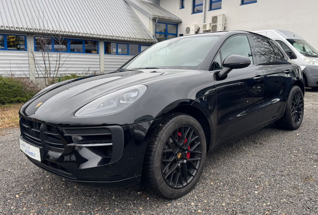 Porsche Macan 2021