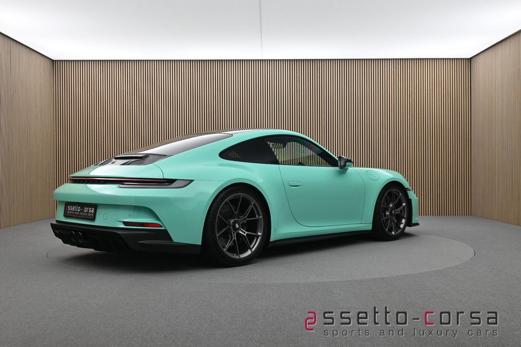 Porsche 992 2022