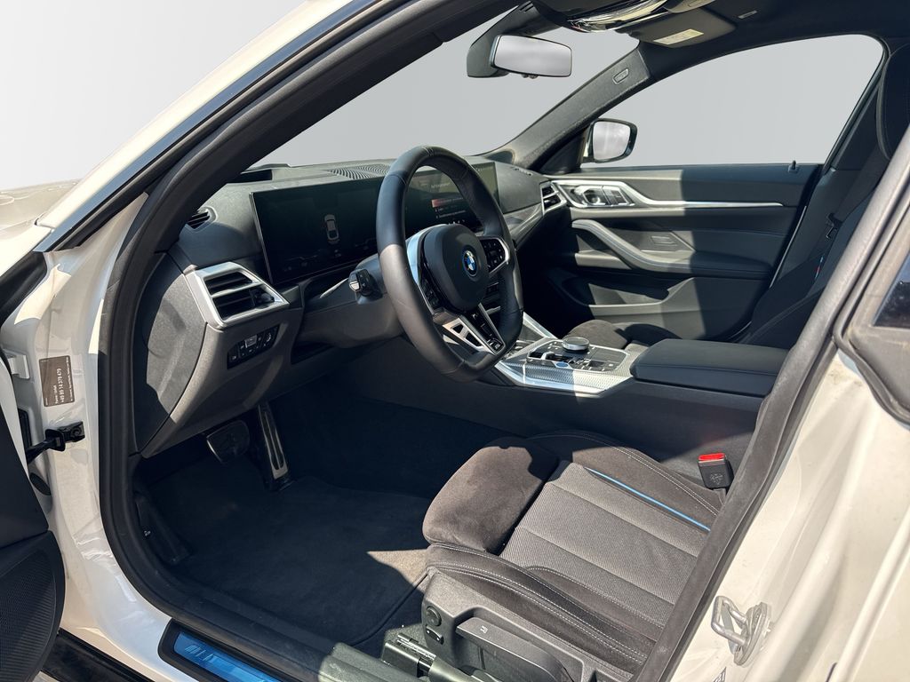 BMW i4 2024