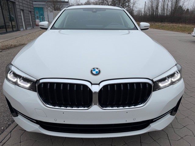 BMW 520 2023