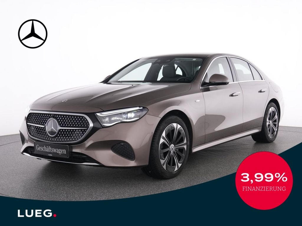 Mercedes-Benz E 300 2025