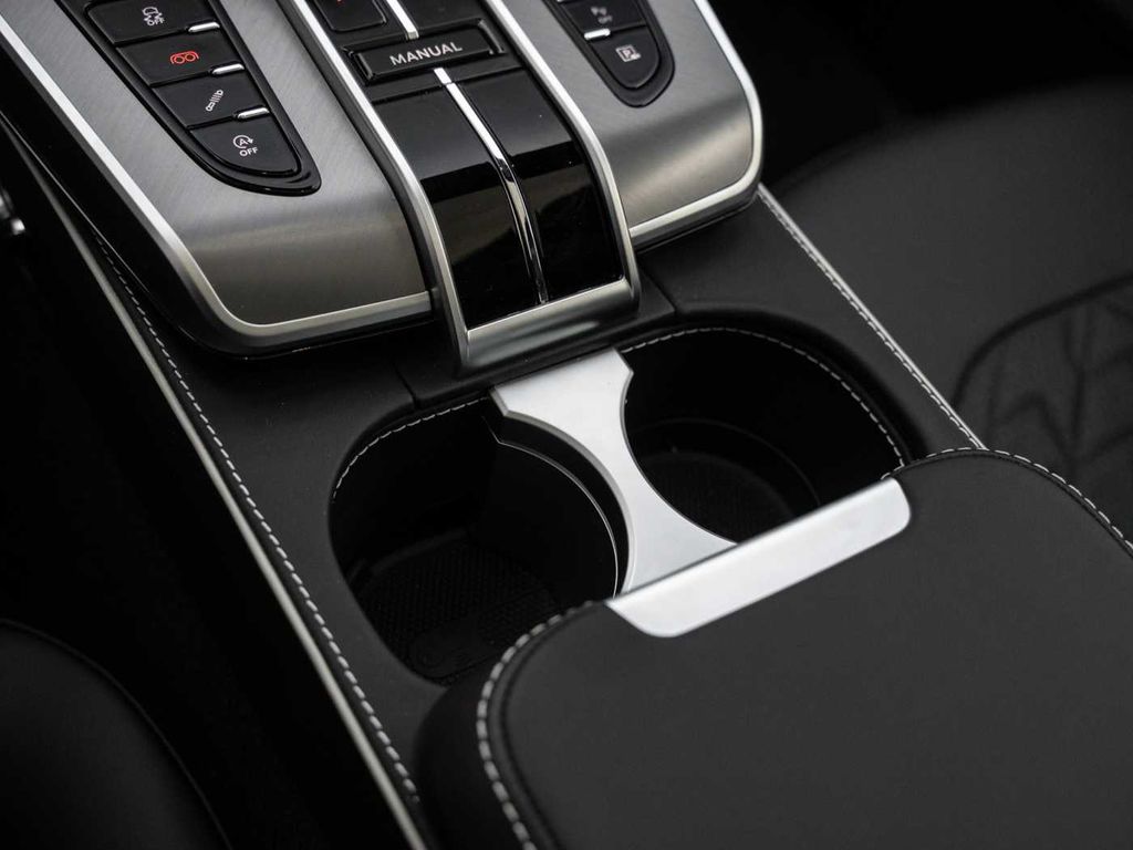 Aston Martin Vanquish