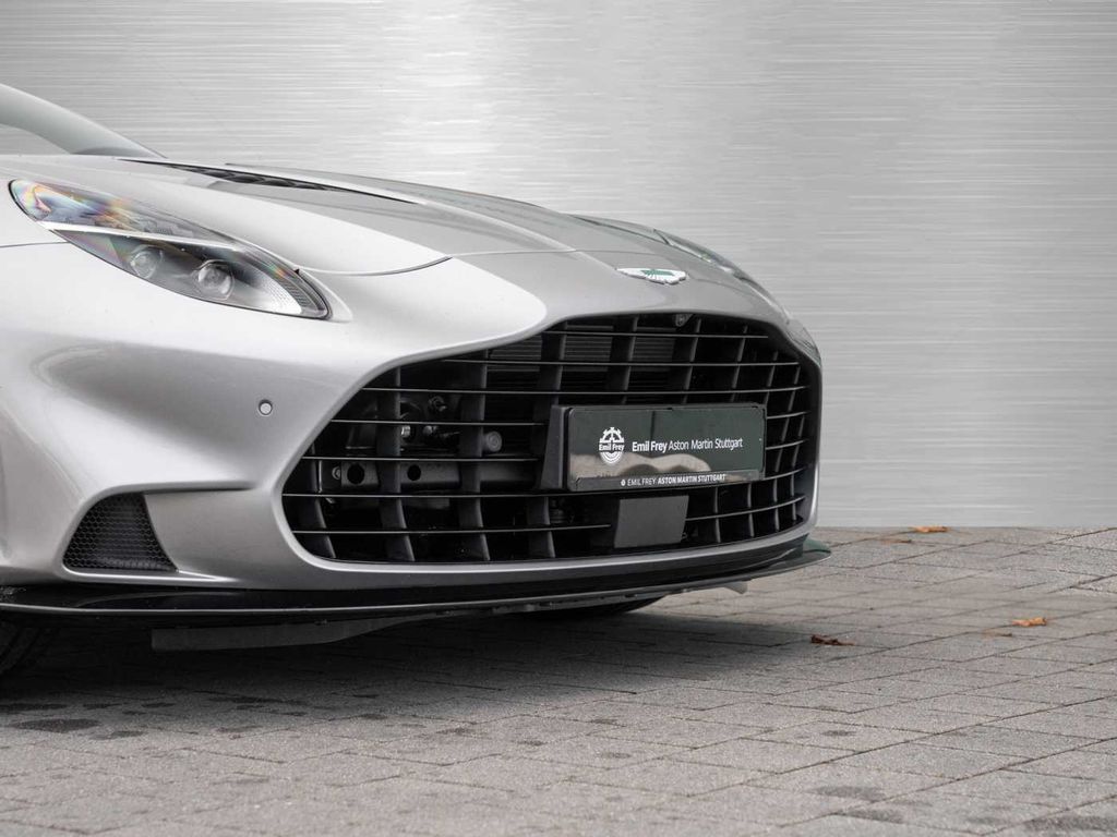 Aston Martin Vanquish