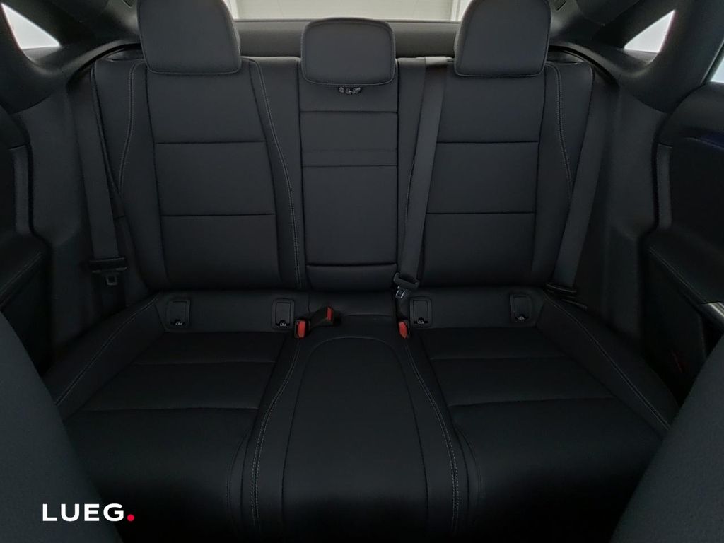 Mercedes-Benz CLA 250 2025